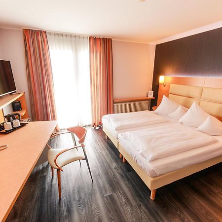 Plaza Inn Stuttgart-Ditzingen Dış mekan fotoğraf