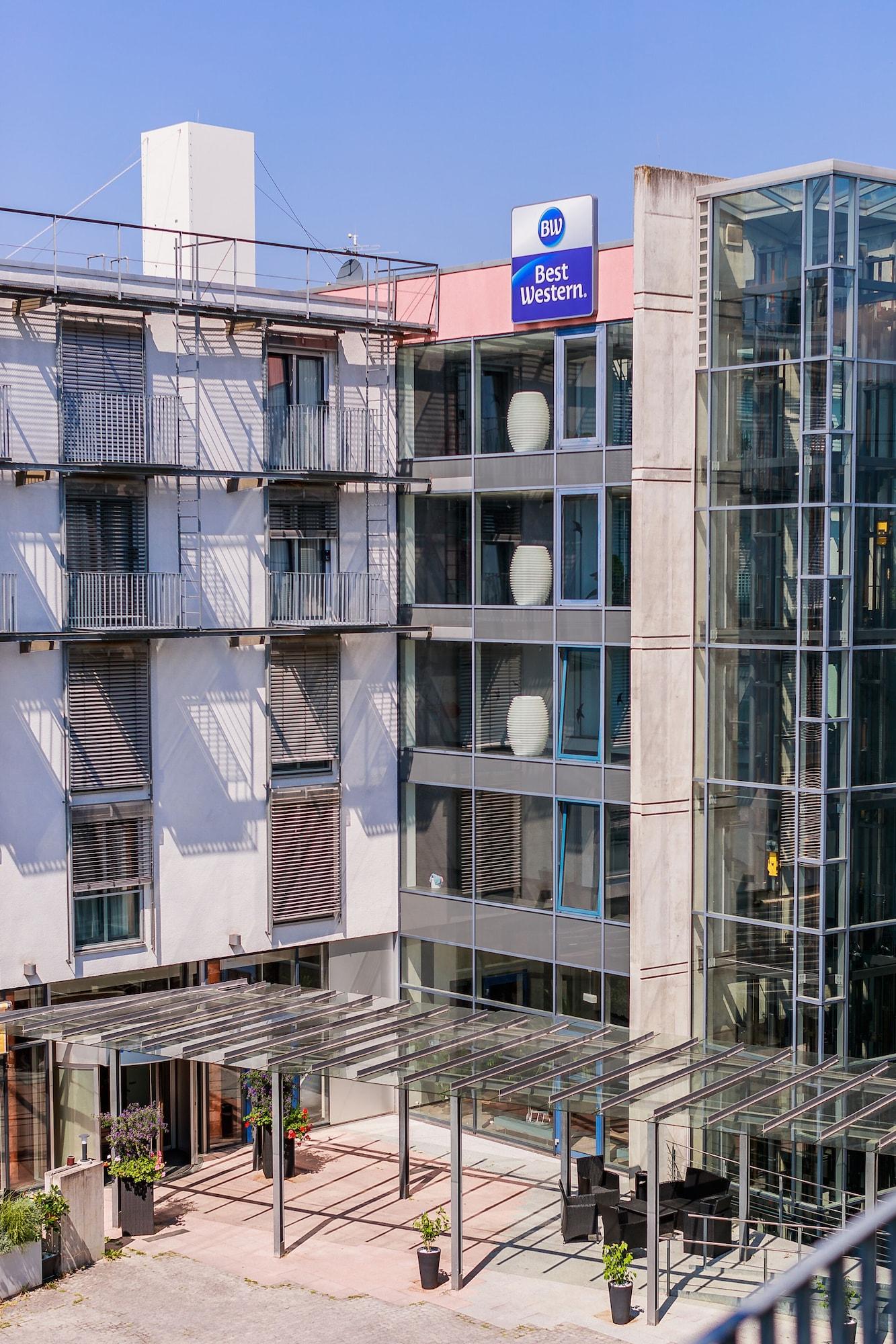 Plaza Inn Stuttgart-Ditzingen Dış mekan fotoğraf