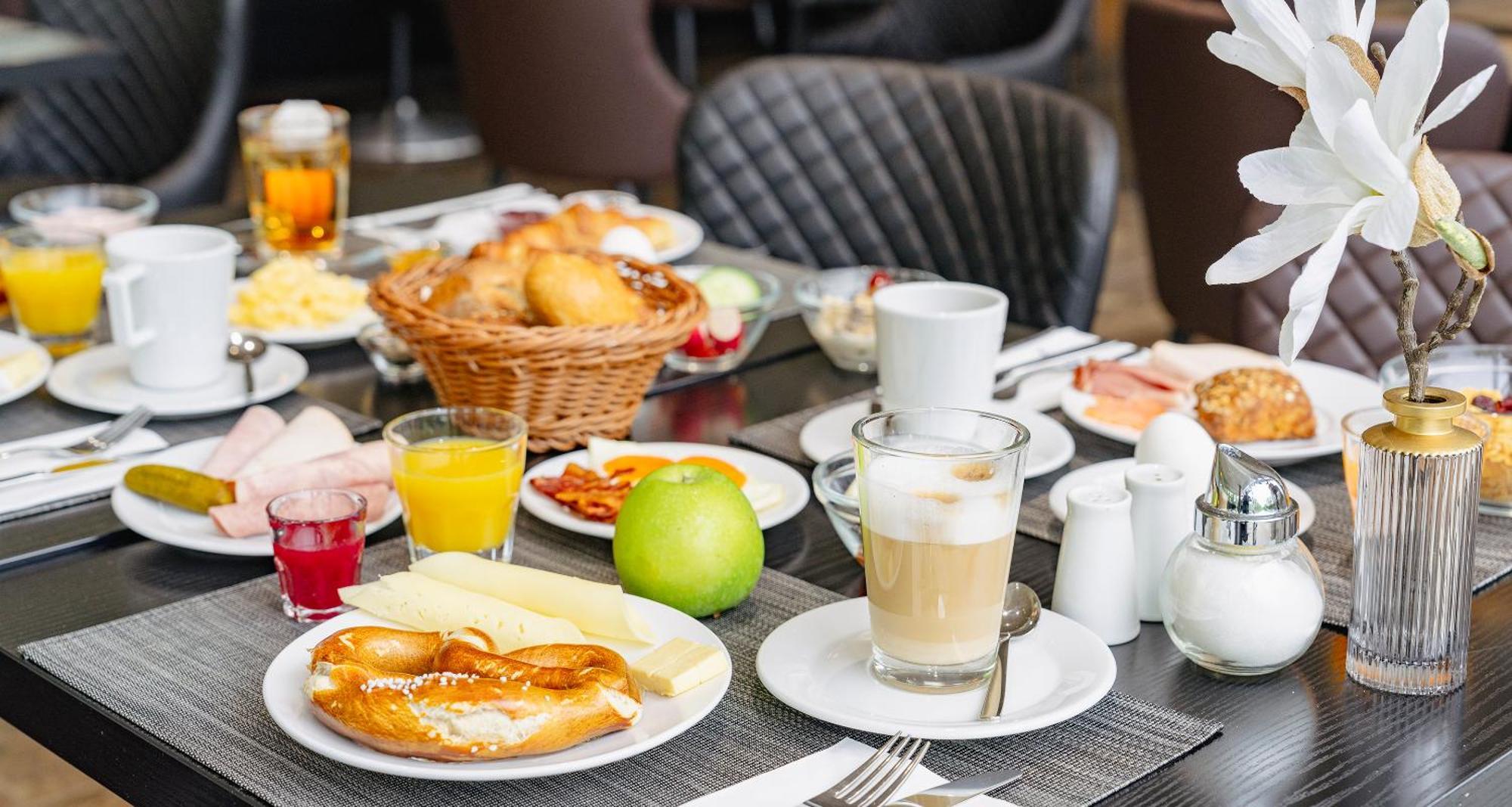 Plaza Inn Stuttgart-Ditzingen Dış mekan fotoğraf